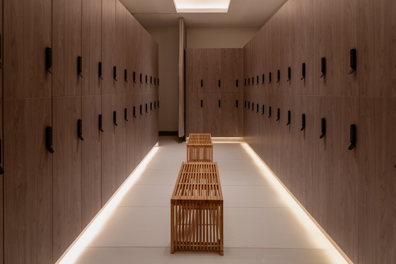 locker